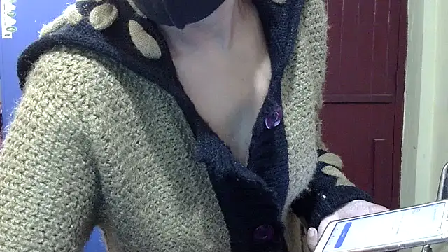 Pramila Manish online show from November 30, 2025, 1:39 am