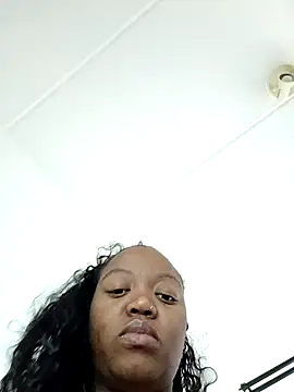 Snapshot of slimcate91 chatting on February 22, 2026, 11:34 am slimcate91 online show from February 22, 2026, 11:34 am