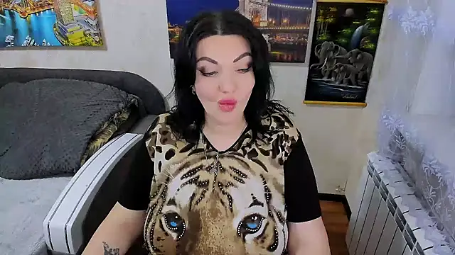 Snapshot of Lady_Boom_Wild_ chatting on March 6, 2026, 6:47 pm Lady Boom Wild online show from March 6, 2026, 6:47 pm