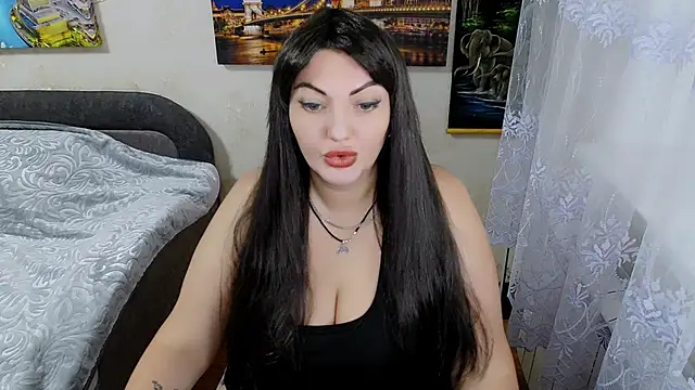 Lady Boom Wild  online show from October 6, 2025, 6:03 am