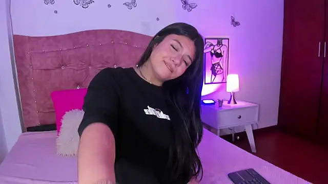 Snapshot of DesireSweet chatting on March 8, 2026, 11:46 am DesireSweet online show from March 8, 2026, 11:46 am