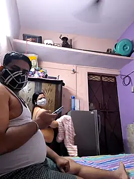 Snapshot of bobbyronak chatting on March 1, 2026, 6:52 pm bobbyronak online show from March 1, 2026, 6:52 pm