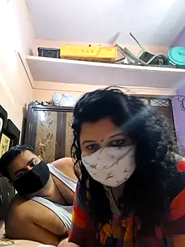 bobbyronak online show from October 12, 2025, 6:53 pm