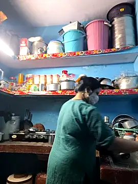 Snapshot of bobbyronak chatting on March 5, 2026, 1:08 pm bobbyronak online show from March 5, 2026, 1:08 pm