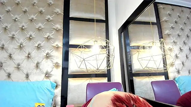 Aurora-Rossi online show from September 16, 2025, 2:56 am