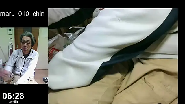 mama010-chan online show from March 8, 2025, 9:29 pm