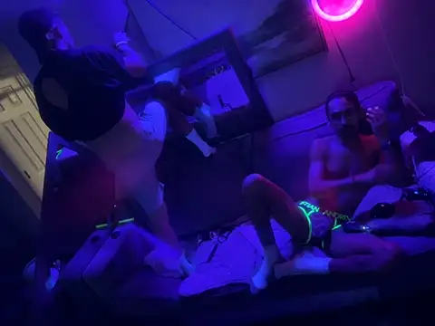 TeacherCreator online show from November 21, 2025, 8:46 am