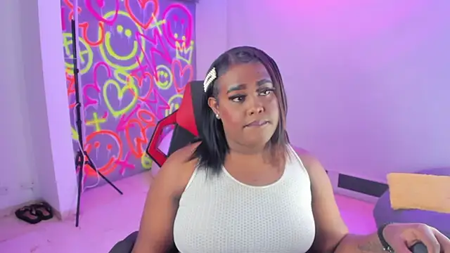 GEANNAROSE online show from January 24, 2025, 5:10 am