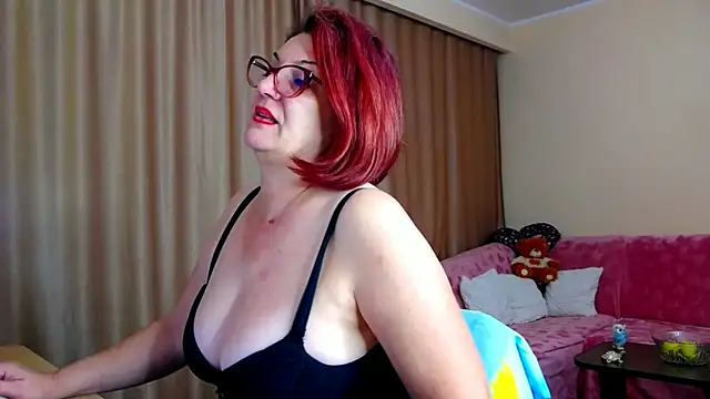 EdithCharm online show from October 1, 2025, 3:38 pm