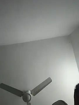 davidss57400 online show from February 5, 2025, 6:35 am