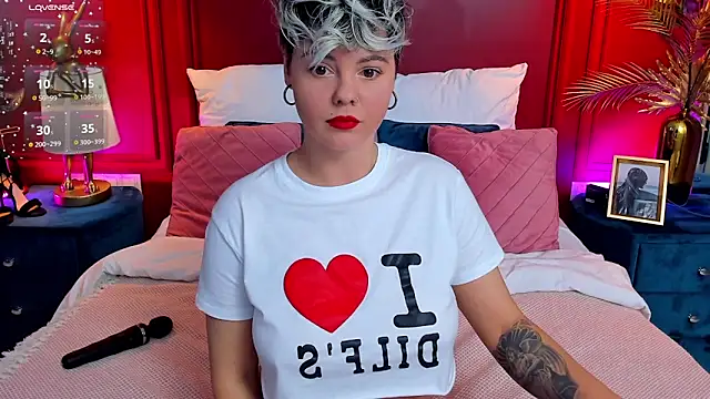 Snapshot of Lady_AliBi chatting on February 15, 2025, 1:27 pm Lady AliBi online show from February 15, 2025, 1:27 pm