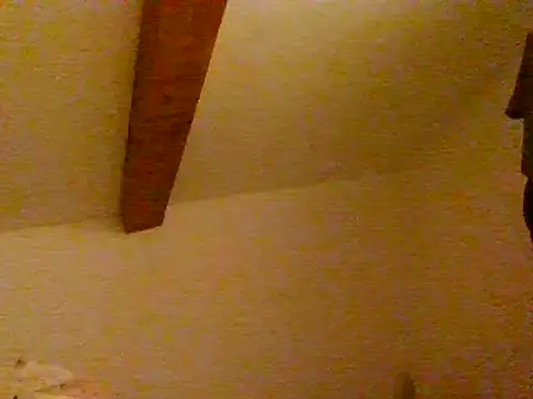 Vespa Crabo online show from December 5, 2024, 6:49 pm