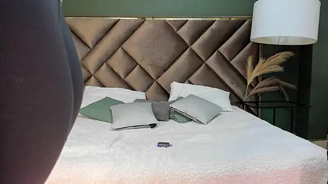 Tyler Rodriguez online show from March 19, 2025, 6:35 am