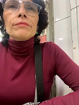 MireyaTorresGu online show from November 22, 2025, 10:41 pm