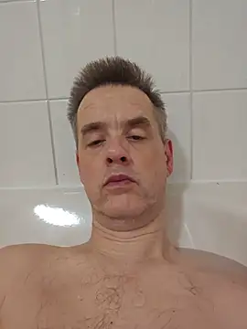 Hectorthyssen1 online show from December 22, 2025, 8:42 pm