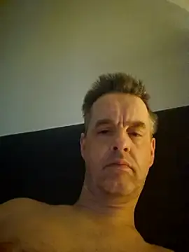 Hectorthyssen1 online show from March 2, 2025, 9:21 am