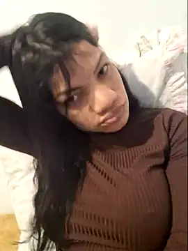 Snapshot of charllottebrasilian chatting on June 15, 2026, 1:11 pm charllottebrasilian online show from June 15, 2026, 1:11 pm
