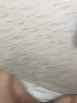 studdboyy online show from December 5, 2024, 4:26 am