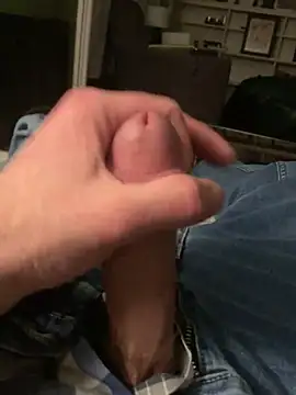 willcumforu online show from January 13, 2025, 4:07 am