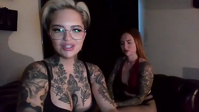 Snapshot of Alexandersonxo chatting on December 18, 2025, 8:30 am Alexandersonxo online show from December 18, 2025, 8:30 am