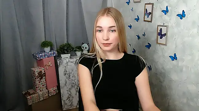 Queen ofLove online show from December 13, 2024, 6:16 pm