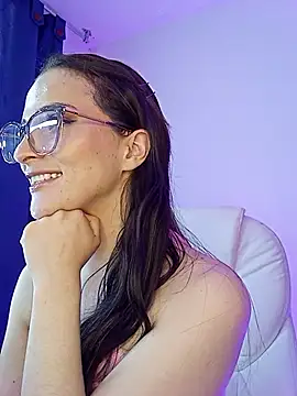 mariaan m  online show from October 10, 2025, 10:49 am