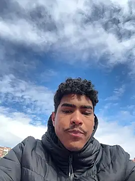 Ryan-hot online show from March 14, 2025, 10:39 am