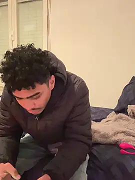 Ryan-hot online show from February 22, 2025, 9:48 pm