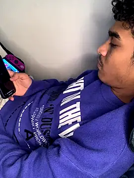 Ryan-hot online show from October 22, 2025, 11:36 pm