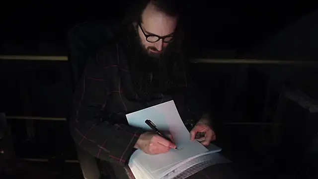 contemptumundi888 online show from March 10, 2025, 7:50 pm