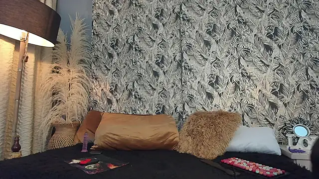 Snapshot of cami_latinsex chatting on January 31, 2025, 6:46 am cami latinsex online show from January 31, 2025, 6:46 am