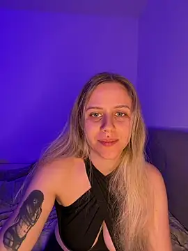 Snapshot of lunawolf21 chatting on March 4, 2026, 7:27 am lunawolf21 online show from March 4, 2026, 7:27 am