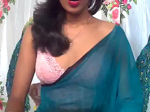 sexy janu25 online show from February 13, 2026, 5:07 am