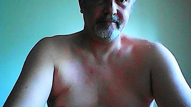 GayPourToi online show from October 21, 2025, 9:09 am