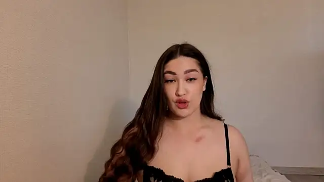Snapshot of Aria_Blisss chatting on May 19, 2026, 12:59 am Aria Blisss online show from May 19, 2026, 12:59 am