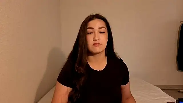 Aria Blisss online show from June 28, 2026, 2:51 am