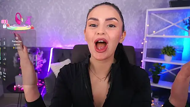 MilashaLovely online show from November 15, 2025, 9:08 pm