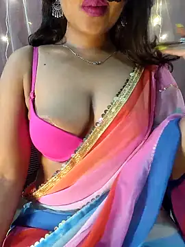 deslisexpriya online show from October 29, 2025, 4:00 am