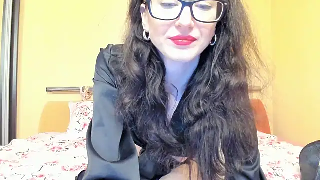 Baby Jewel online show from December 19, 2025, 11:45 am