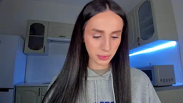 Snapshot of Kim_Oberlin_ chatting on February 9, 2026, 3:32 pm Kim Oberlin online show from February 9, 2026, 3:32 pm