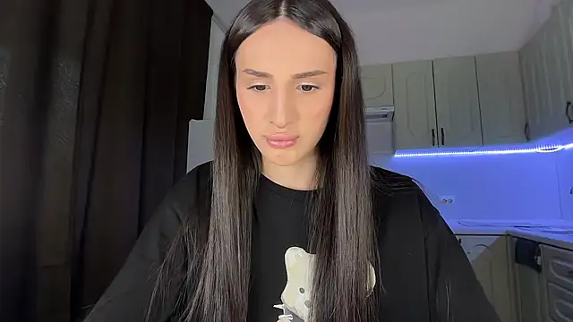 Snapshot of Kim_Oberlin_ chatting on February 28, 2026, 1:11 pm Kim Oberlin online show from February 28, 2026, 1:11 pm