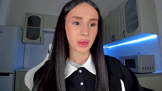 Snapshot of Kim_Oberlin_ chatting on February 5, 2026, 1:07 pm Kim Oberlin online show from February 5, 2026, 1:07 pm