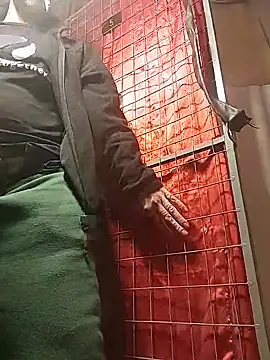 Snapshot of Gilgamesch1704 chatting on February 9, 2025, 4:40 pm Gilgamesch1704 online show from February 9, 2025, 4:40 pm