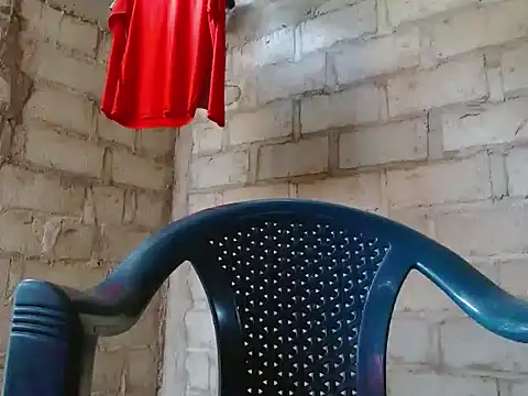 fernandez latinblackk online show from September 18, 2025, 1:47 pm