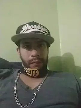 Snapshot of gerinwatch chatting on December 6, 2024, 2:22 pm gerinwatch online show from December 6, 2024, 2:22 pm