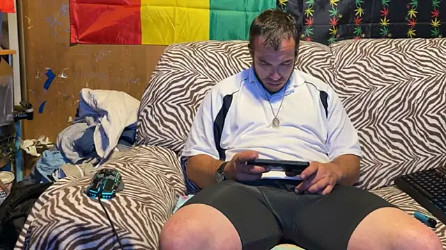 ScubaStevex online show from June 23, 2026, 6:33 am