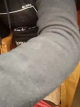 cutetaraaarhjn online show from December 12, 2024, 5:48 pm