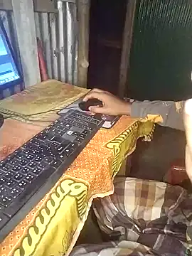 cutetaraaarhjn online show from December 2, 2024, 8:28 pm