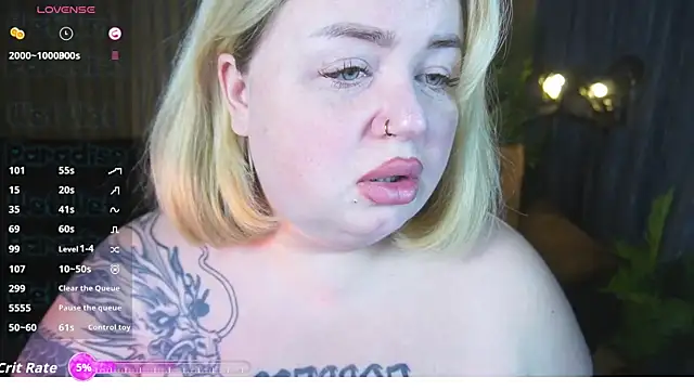 ZaraReignn online show from March 12, 2026, 8:46 pm