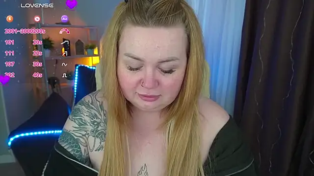 ZaraReignn online show from March 17, 2025, 4:19 am